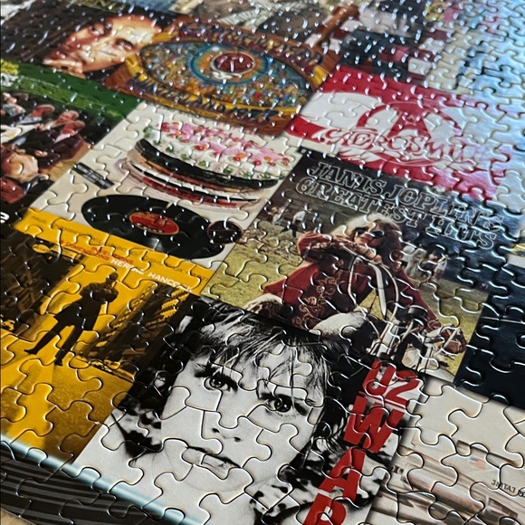 Springbok 1000 Piece Music Album Collage Puzzle play that beat - Picture 4 of 12